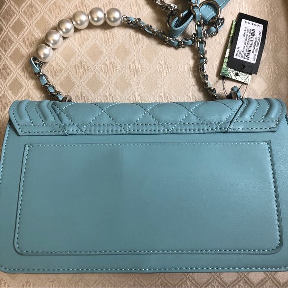 NWT Badgley Mischka light blue quilted pearl embellished chain strap crossbody - Picture 5 of 11